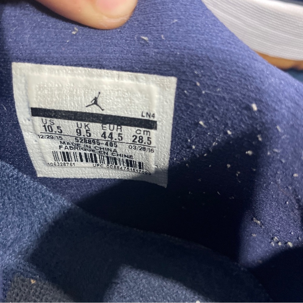 navy gum jordan 11